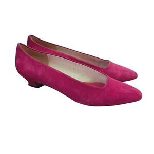 Vintage Fuchsia Suede Evan-Picone Pumps